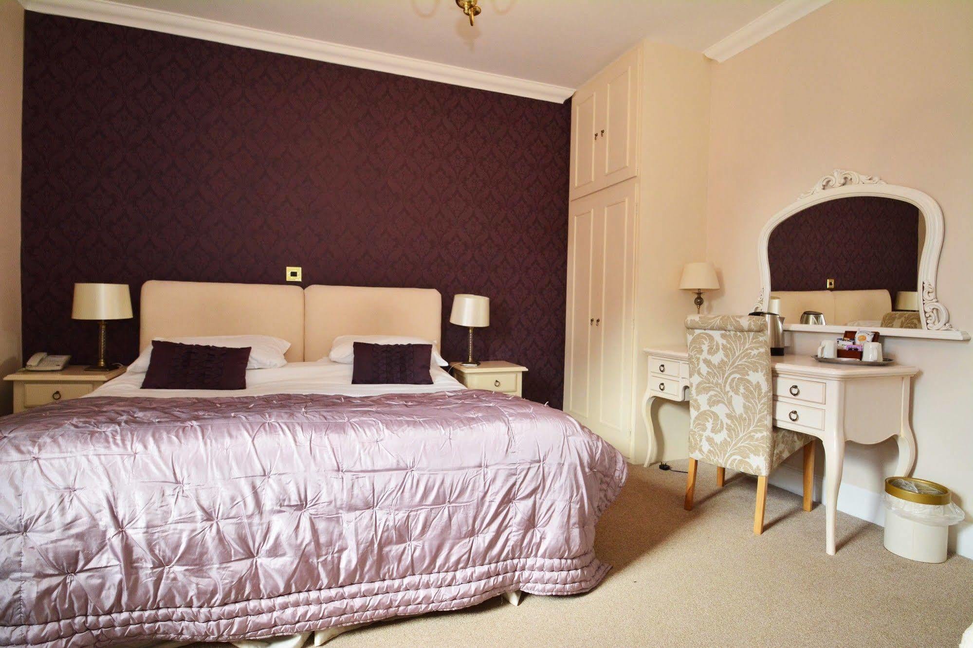 The Mill House Hotel Reading Exterior foto