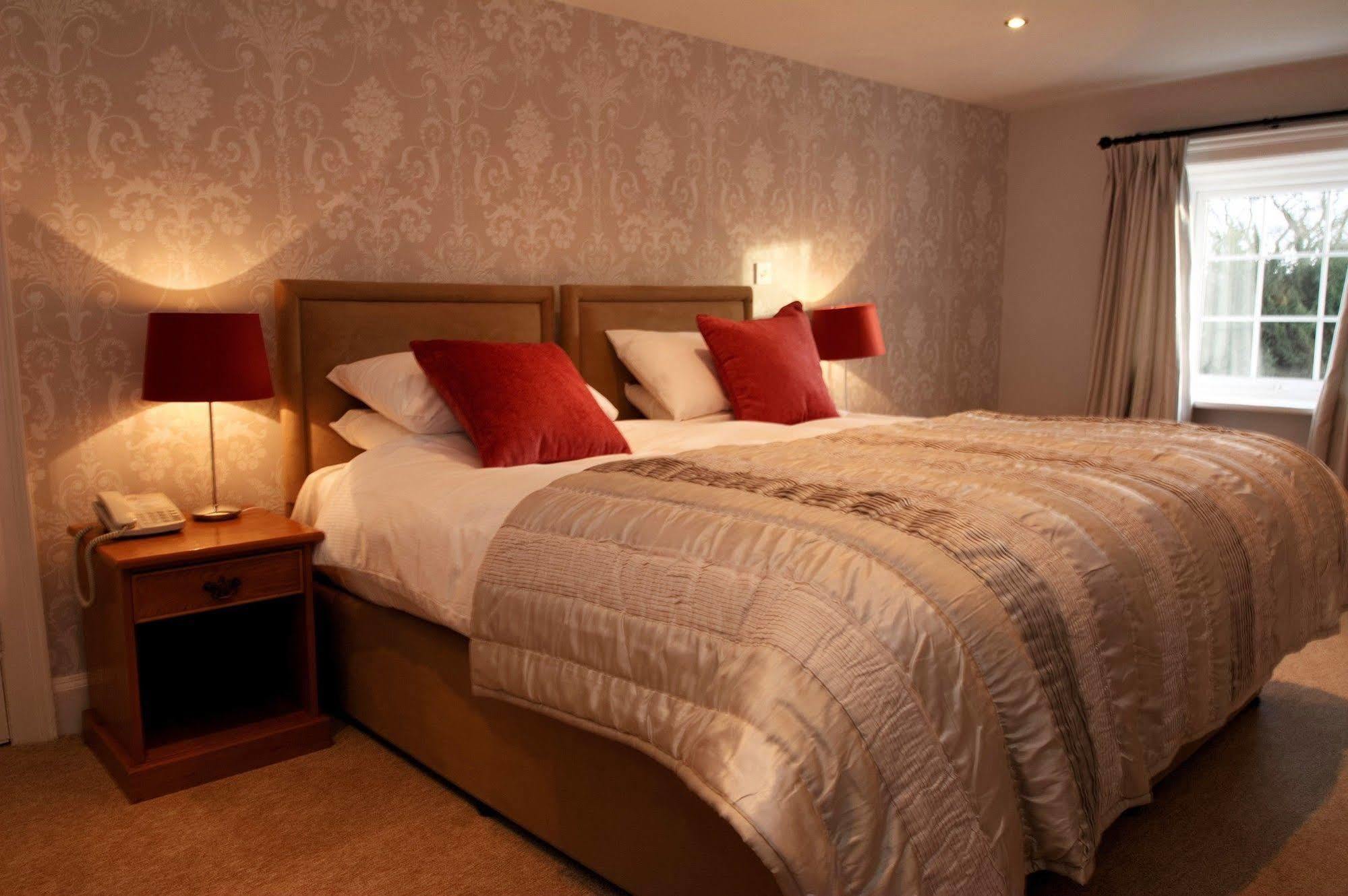 The Mill House Hotel Reading Exterior foto